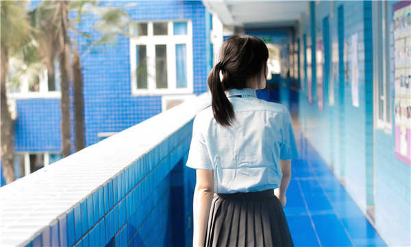 无极如何找到一个可以帮助我生孩子的女人？